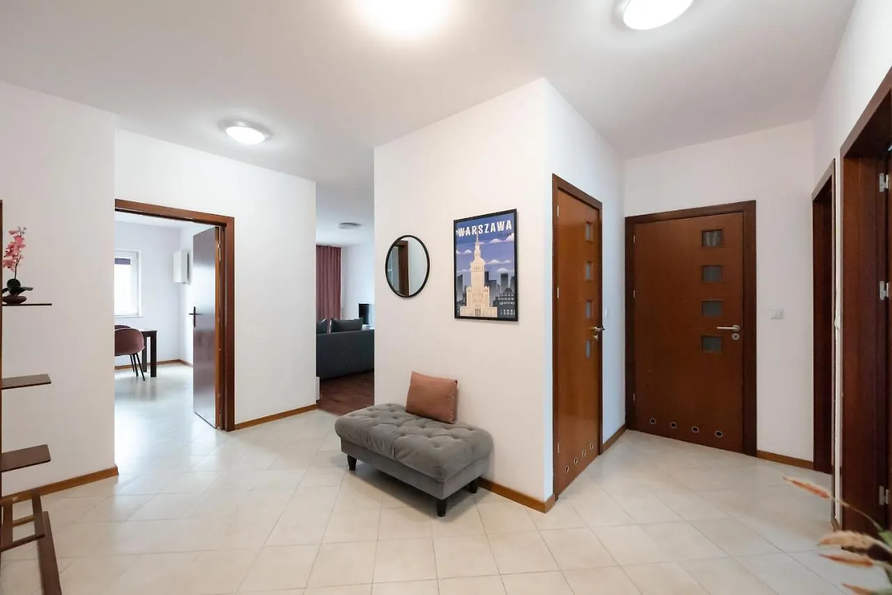 Wola Sunshine Apartment Free Parking Varşova
