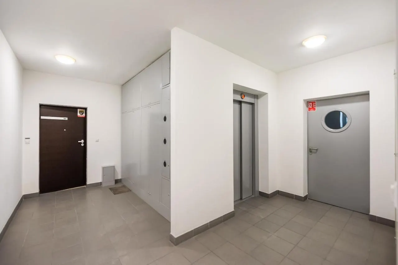 Wola Sunshine Apartment Free Parking Varşova Polonya
